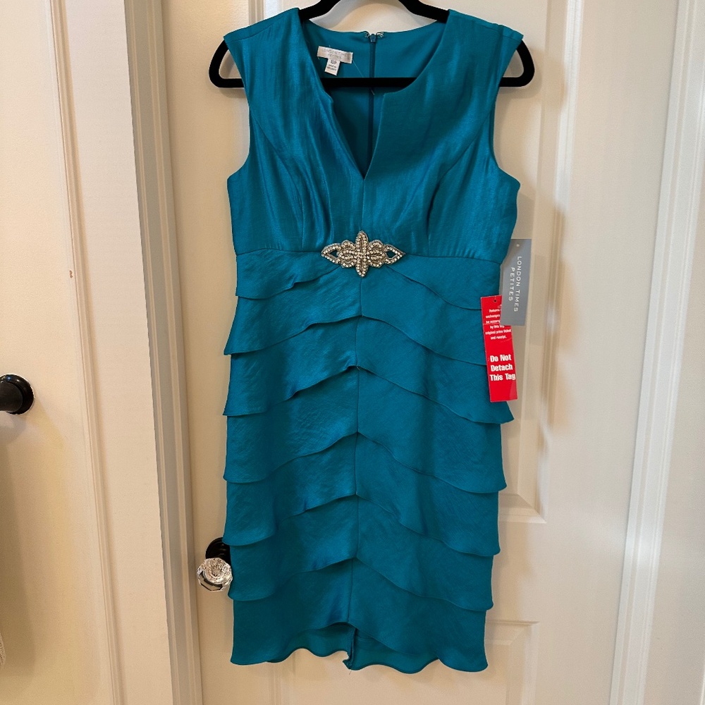 10 Petite London Times teal green dress